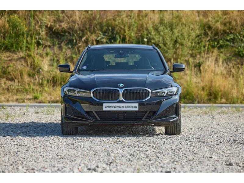 BMW 318iA Touring, foto 2 van 20