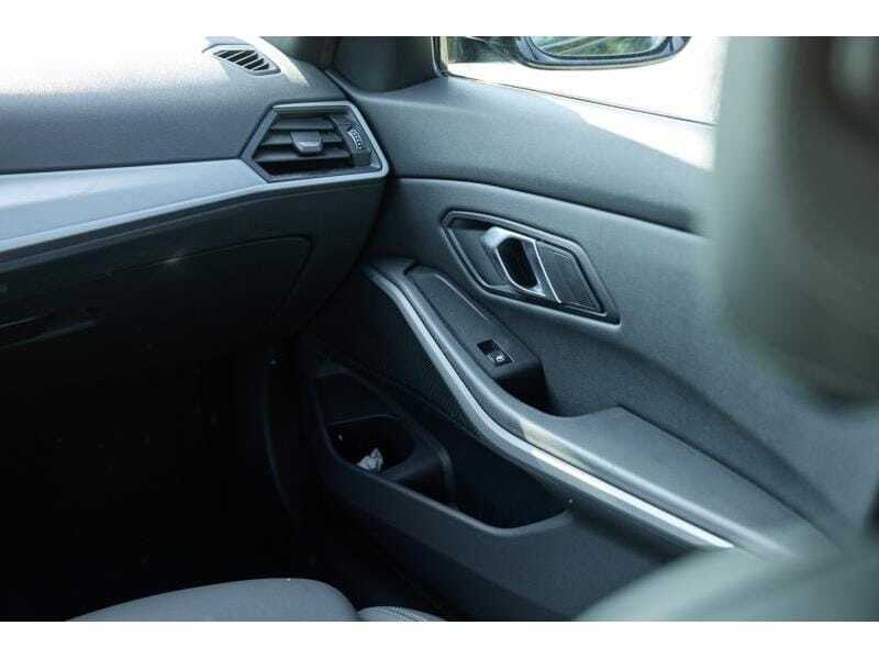 BMW 318iA Touring, foto 10 van 20