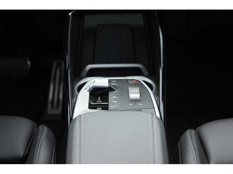 BMW X1 xDrive25e, foto 14 van 20