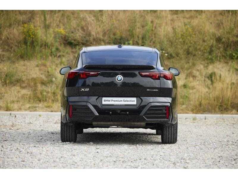 BMW X2 sdrive20i, foto 4 van 20
