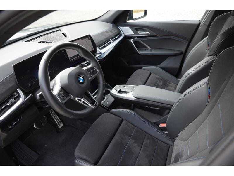 BMW X2 sdrive20i, foto 6 van 20