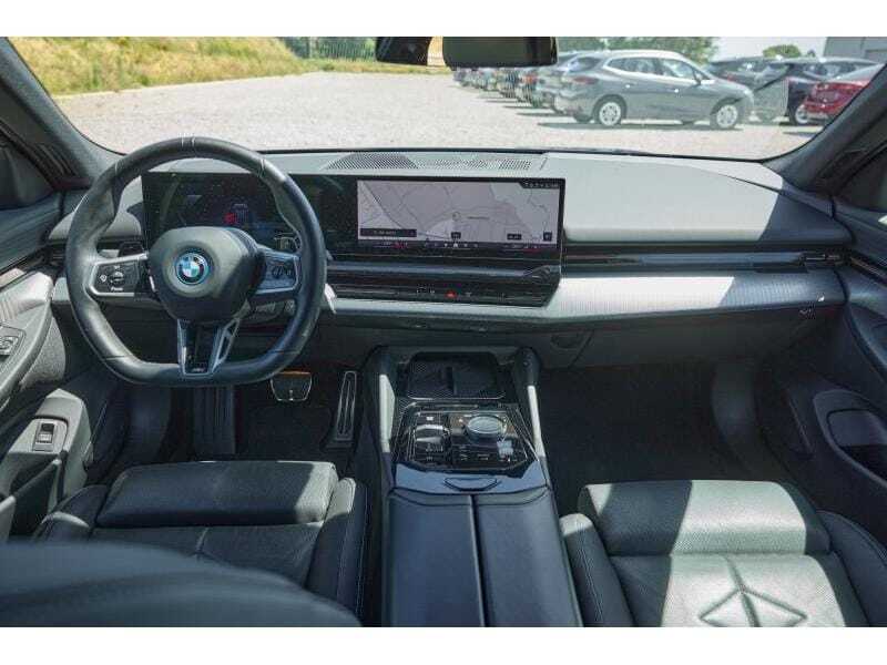 BMW 530e Touring, foto 7 van 20