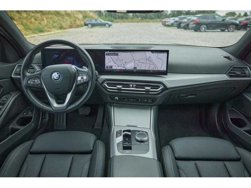 BMW 320 Touring, foto 7 van 20