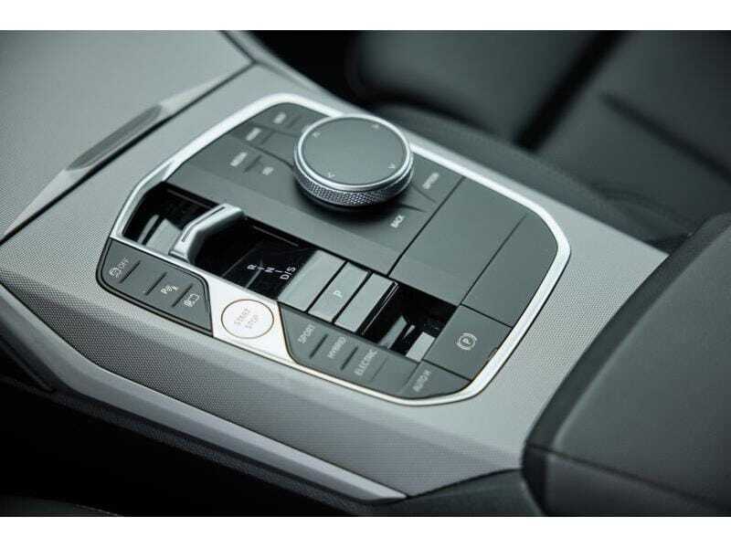 BMW 320e Touring, foto 17 van 20