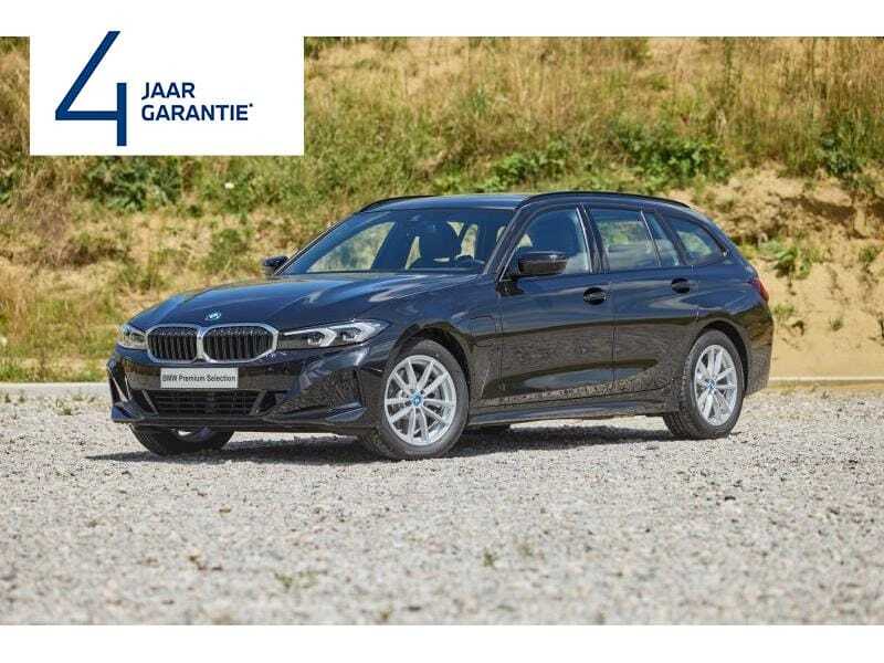 BMW 320e Touring, foto 1 van 20