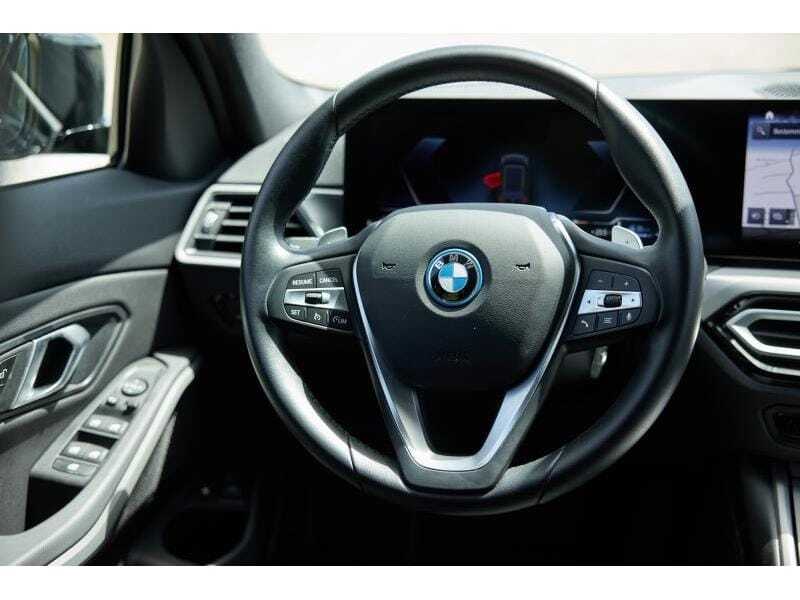 BMW 320e Touring, foto 10 van 20