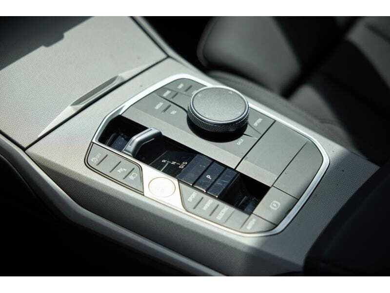 BMW 320e Touring, foto 17 van 20