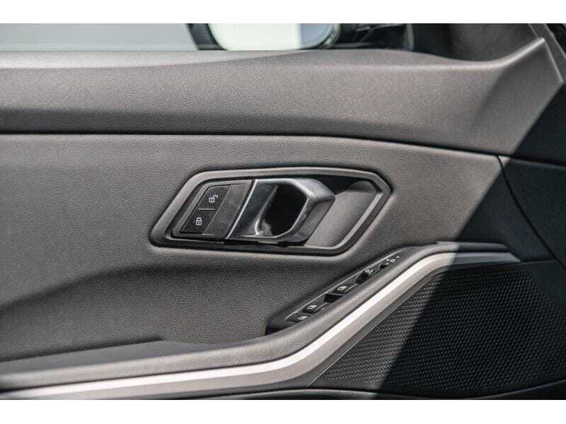 BMW 320e Touring, foto 9 van 20