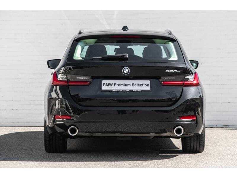 BMW 320e Touring, foto 11 van 20