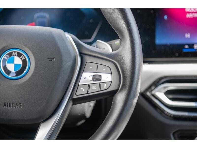 BMW 320e Touring, foto 16 van 20