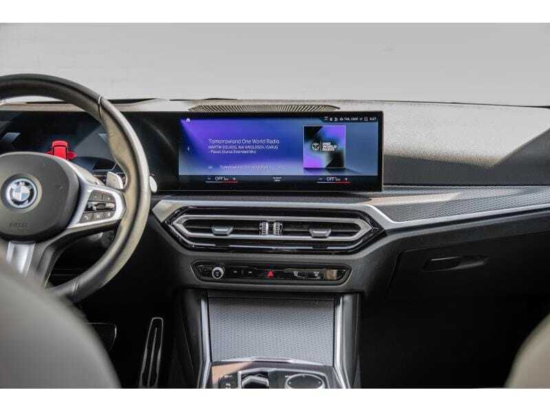 BMW 330 Touring, foto 7 van 20