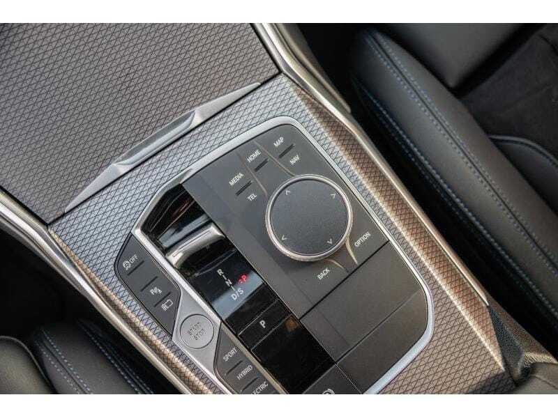 BMW 330 Touring, foto 14 van 20