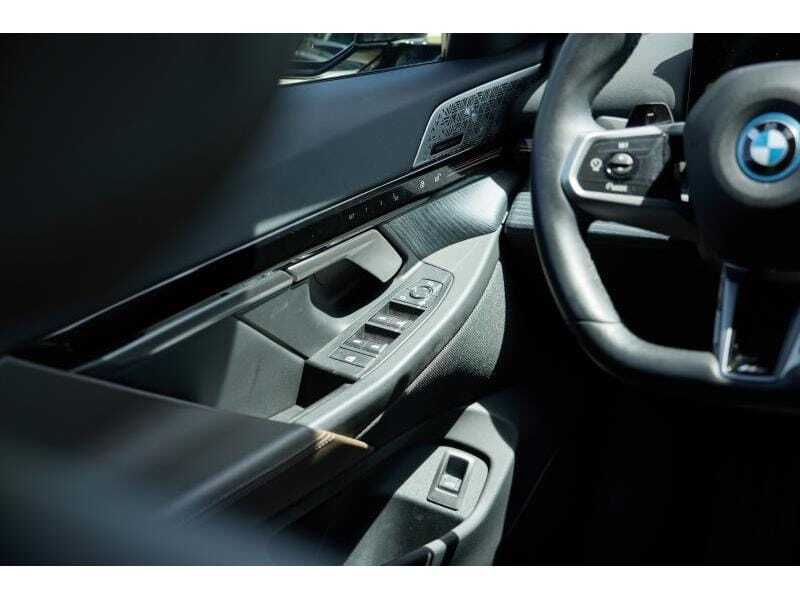 BMW 530e xDrive Berline, foto 14 van 20