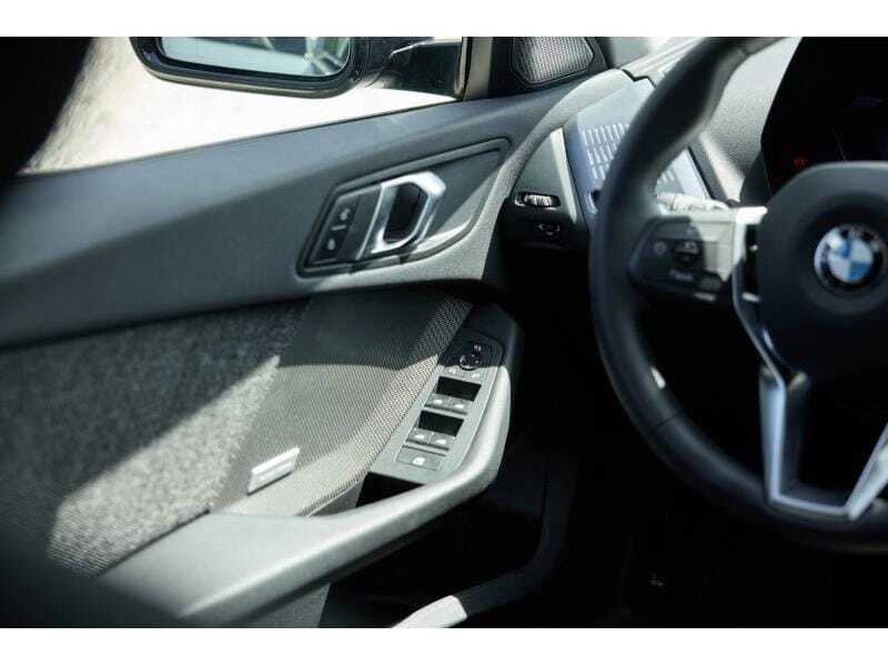 BMW 120, foto 13 van 20