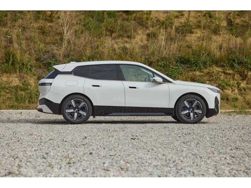 BMW iX xDrive40, foto 3 van 20