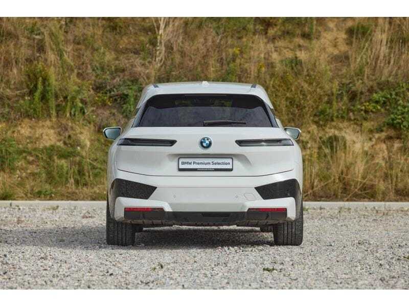 BMW iX xDrive40, foto 4 van 20