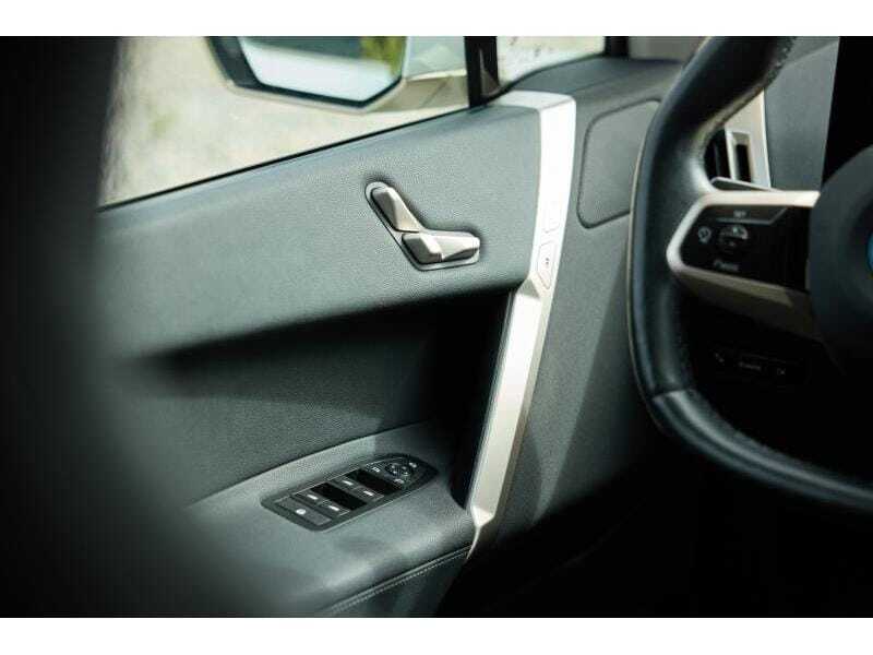 BMW iX xDrive40, foto 15 van 20