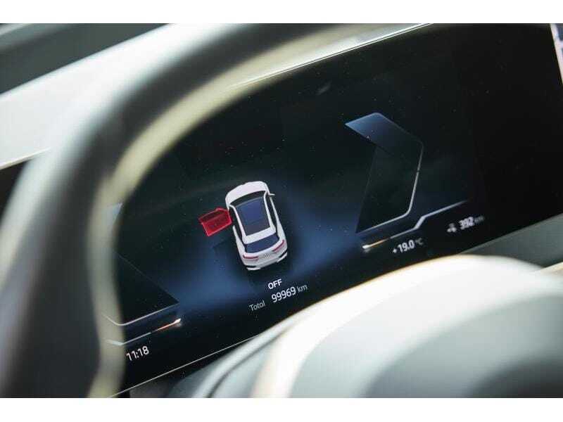 BMW iX xDrive40, foto 19 van 20