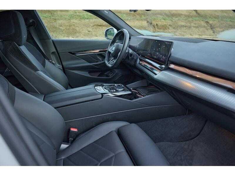 BMW i5 eDrive40 Touring, foto 9 van 20