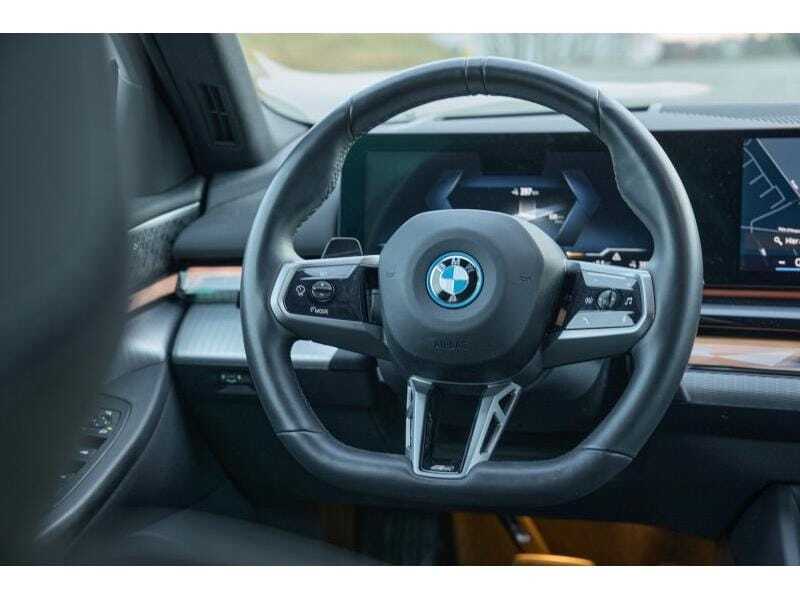 BMW i5 eDrive40 Touring, foto 10 van 20