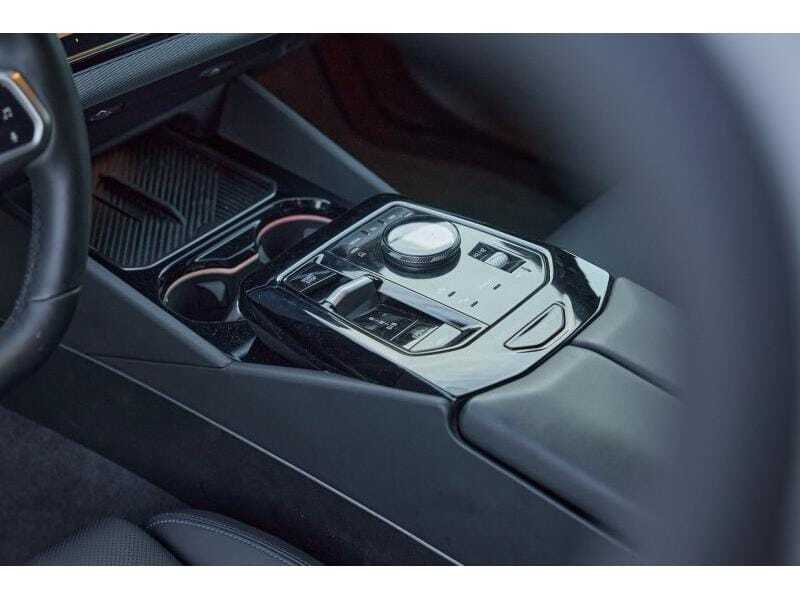 BMW i5 eDrive40 Touring, foto 15 van 20