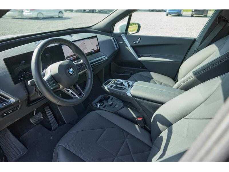 BMW iX xDrive45, foto 6 van 20