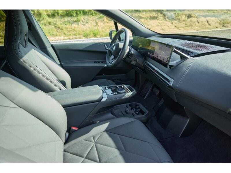 BMW iX xDrive45, foto 9 van 20