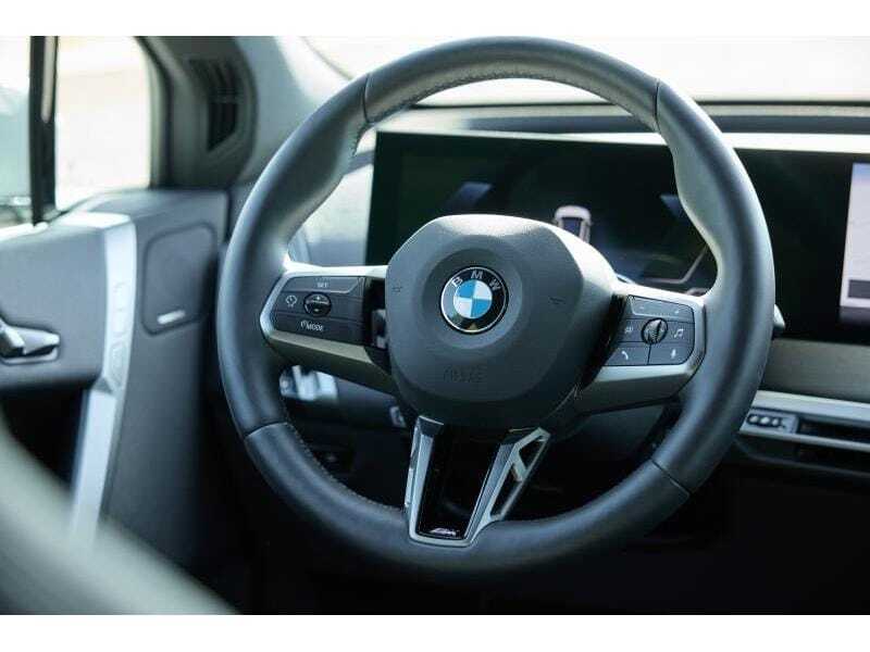 BMW iX xDrive45, foto 11 van 20