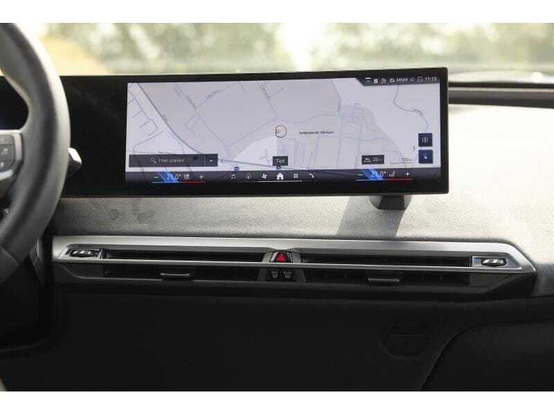 BMW iX xDrive45, foto 13 van 20