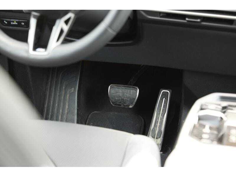 BMW iX xDrive45, foto 15 van 20