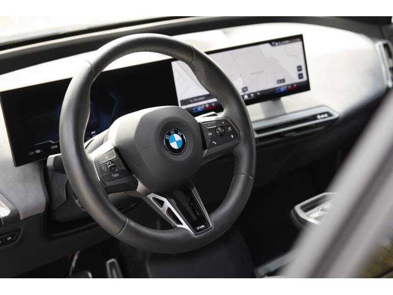 BMW iX xDrive45, foto 19 van 20
