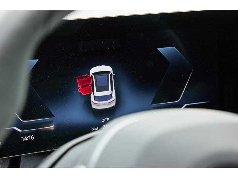 BMW iX xDrive45, foto 11 van 20
