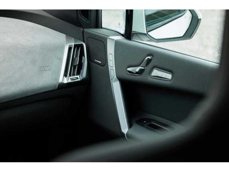 BMW iX xDrive45, foto 17 van 20