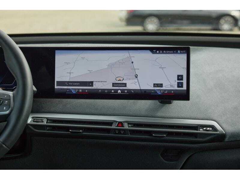 BMW iX xDrive45, foto 20 van 20