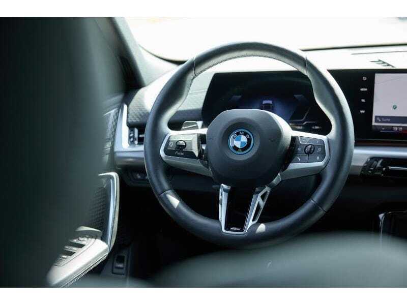 BMW iX2 eDrive20, foto 11 van 20