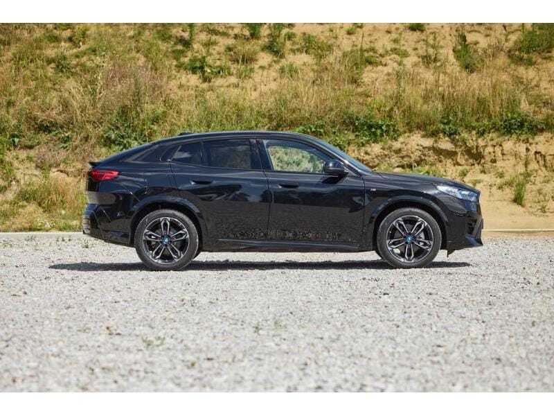 BMW iX2 eDrive20, foto 3 van 20