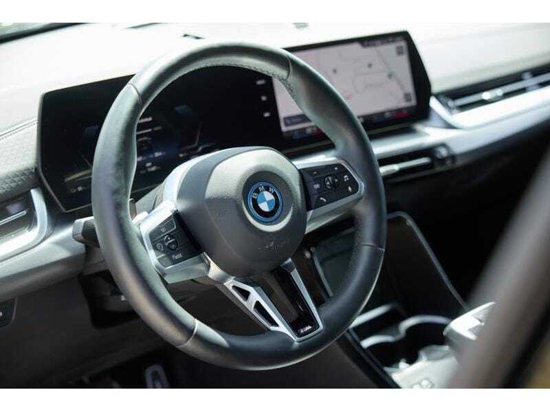 BMW iX2 eDrive20, foto 19 van 20