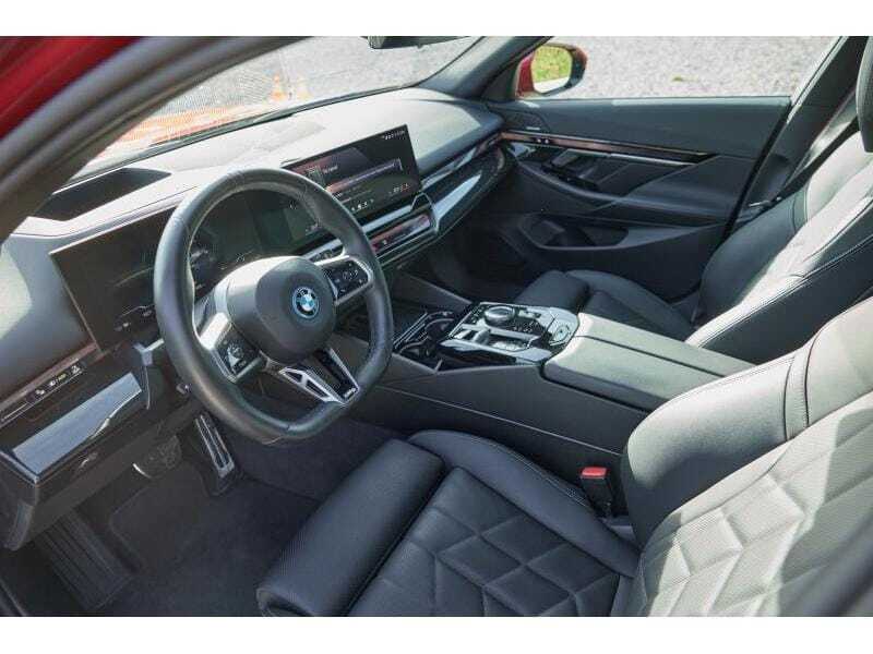 BMW i5 eDrive40 Touring, foto 6 van 20