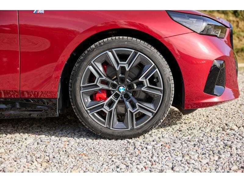 BMW i5 eDrive40 Touring, foto 8 van 20