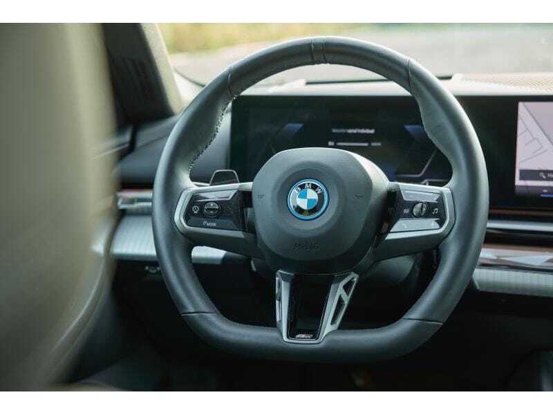 BMW i5 eDrive40 Touring, foto 10 van 20